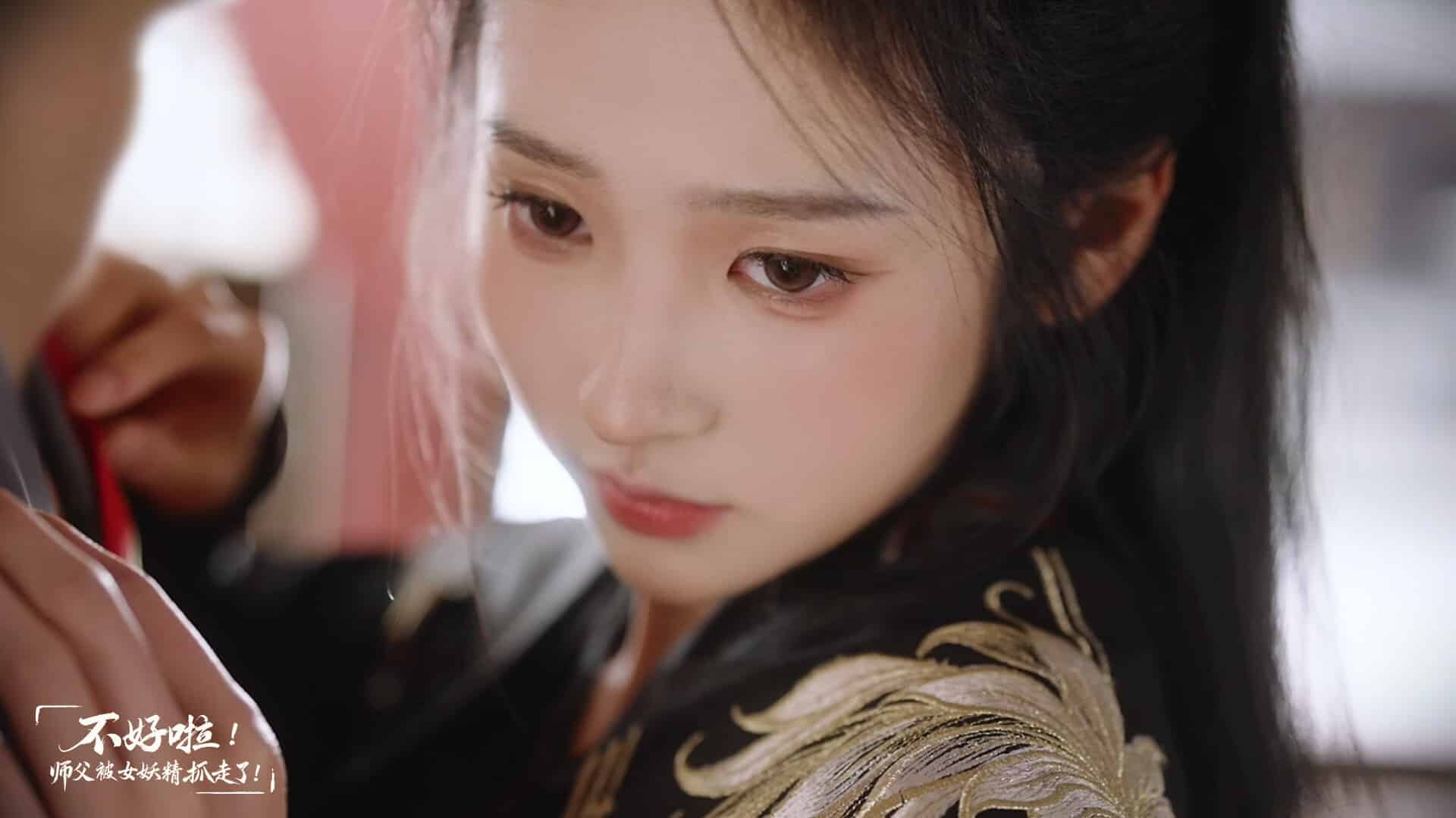 不好啦！师父被女妖精抓走了！